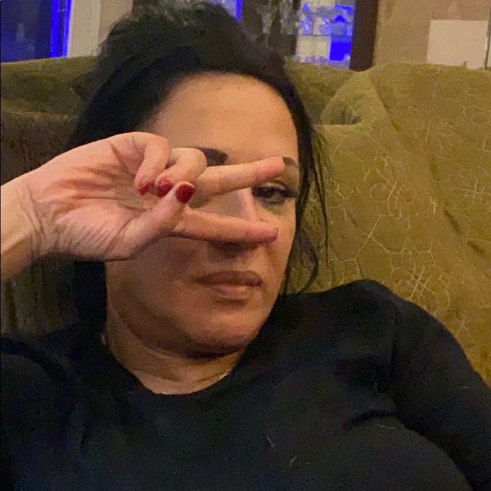 Meet your Posher, Fatemeh